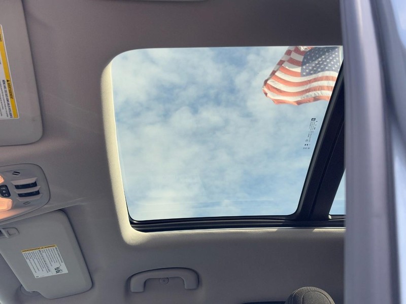 Chevrolet TrailBlazer Vehicle Image 22