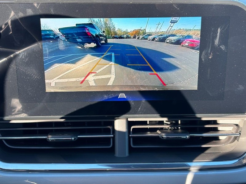 Chevrolet Trax Vehicle Image 17