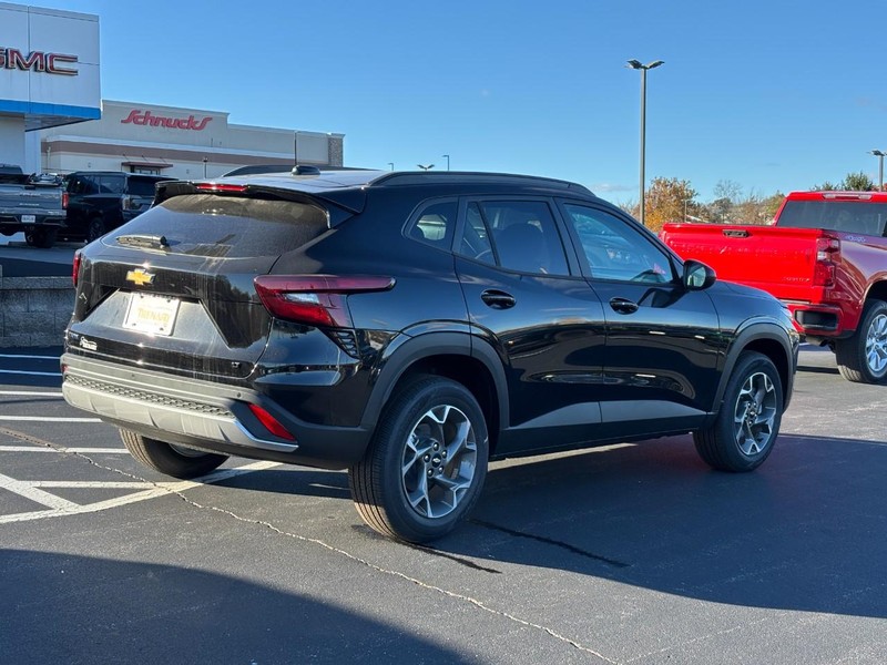 Chevrolet Trax Vehicle Image 04