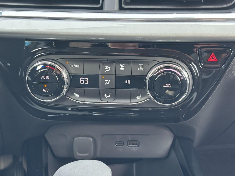 Chevrolet Trax Vehicle Image 10