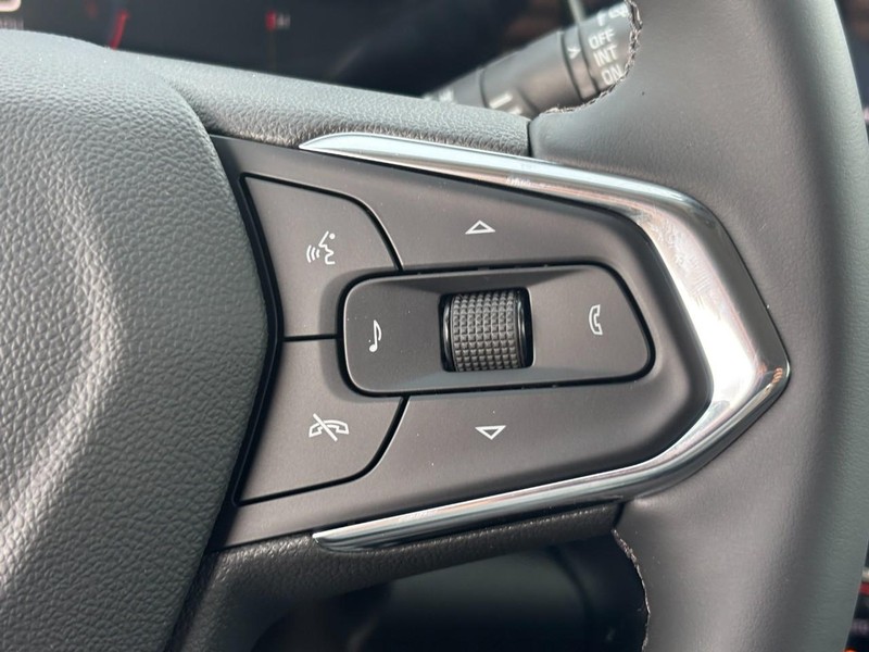 Chevrolet Trax Vehicle Image 14