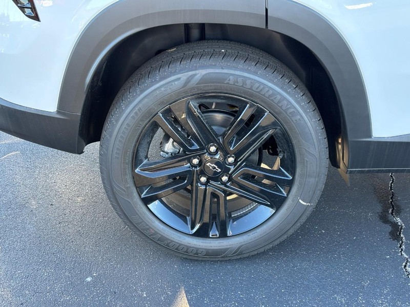 Chevrolet Trax Vehicle Image 05