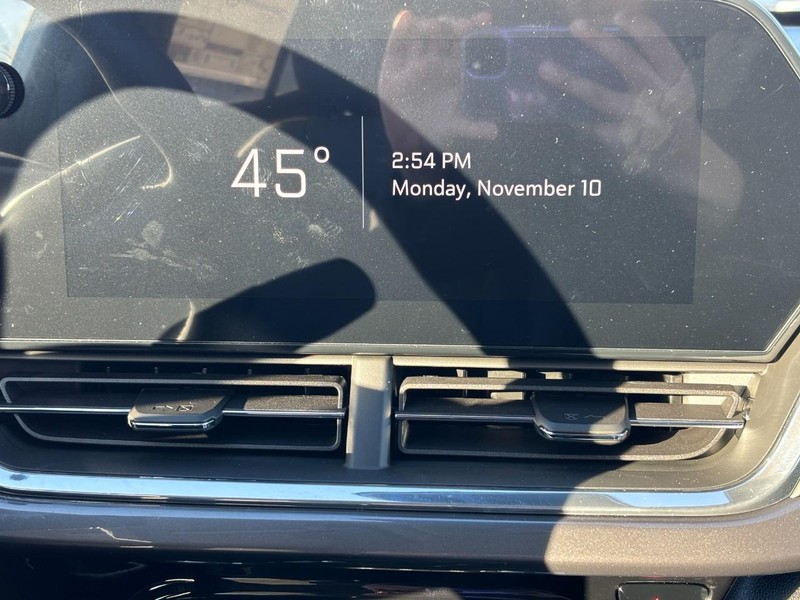 Chevrolet Trax Vehicle Image 09