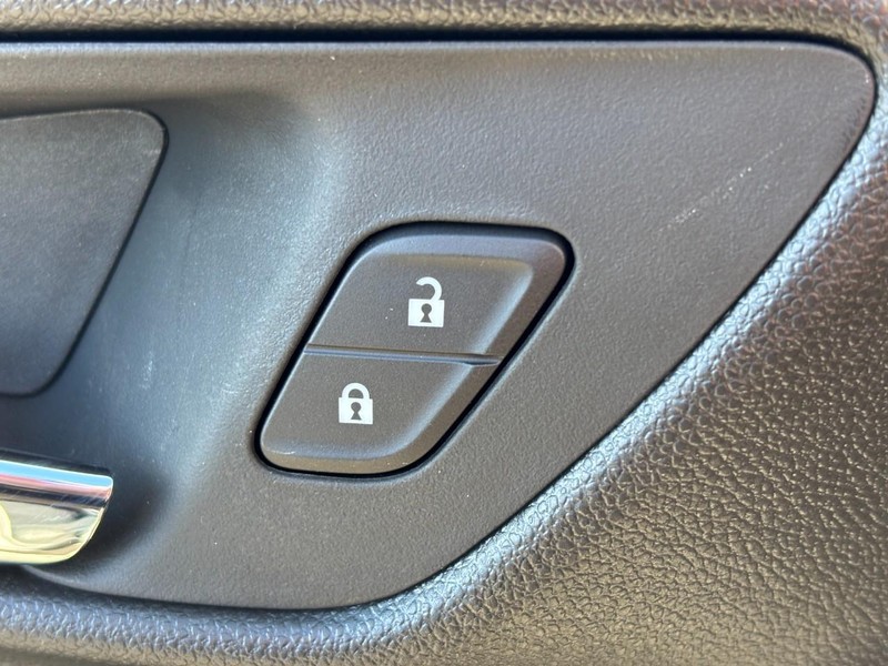 Chevrolet Trax Vehicle Image 20