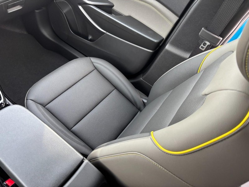 Chevrolet Trax Vehicle Image 11