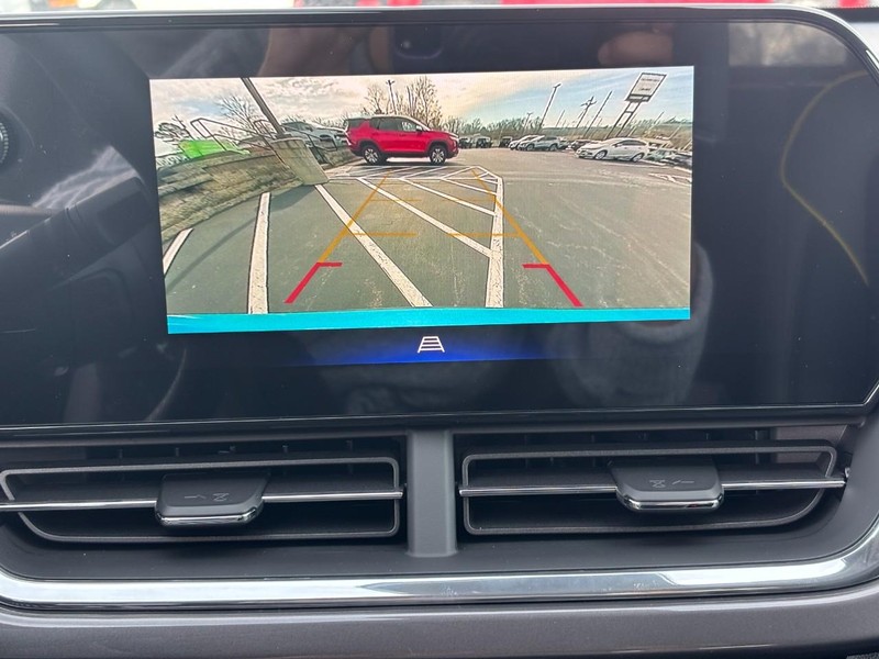 Chevrolet Trax Vehicle Image 17