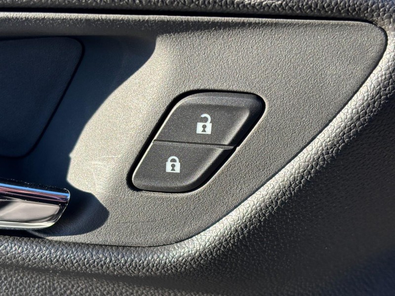 Chevrolet Trax Vehicle Image 20