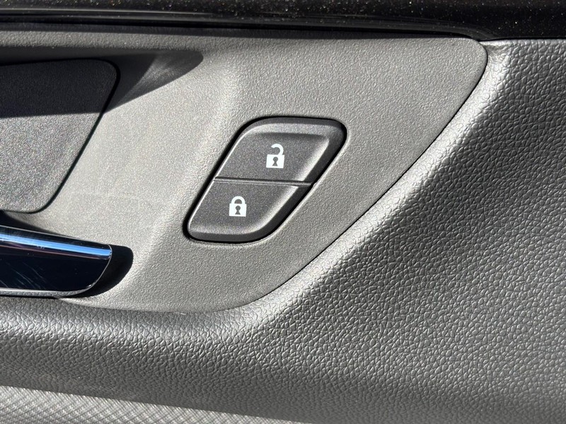 Chevrolet TrailBlazer Vehicle Image 20