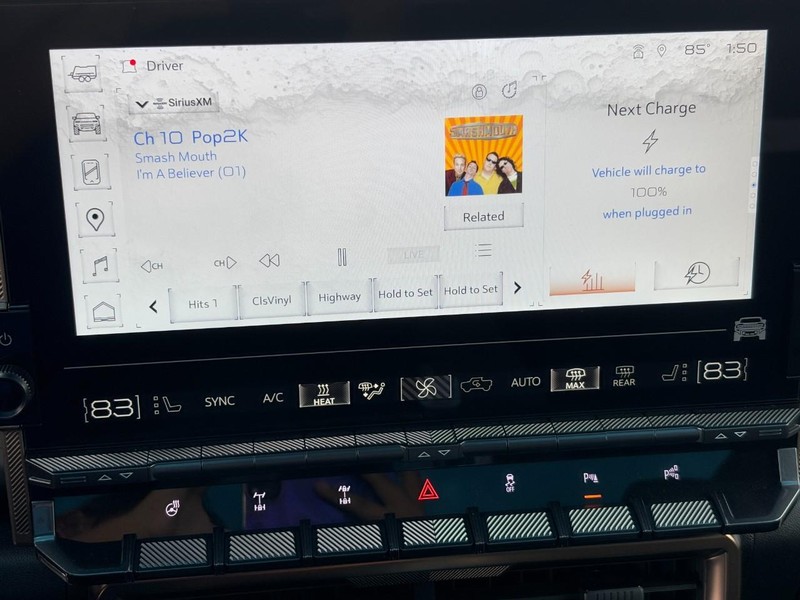 GMC HUMMER EV SUV Vehicle Image 11