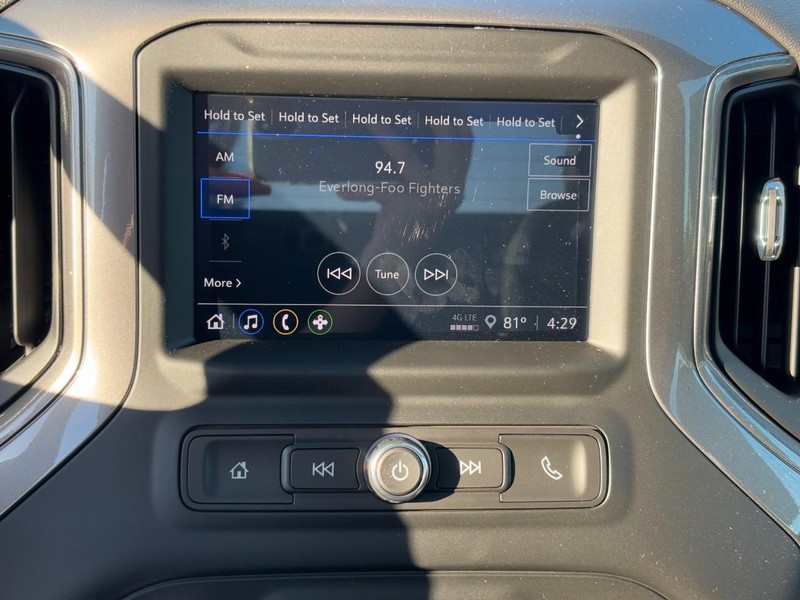 Chevrolet Silverado 1500 Vehicle Image 10