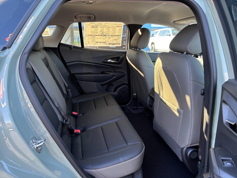 Chevrolet Trax Vehicle Image 06