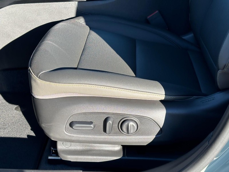 Chevrolet Trax Vehicle Image 20