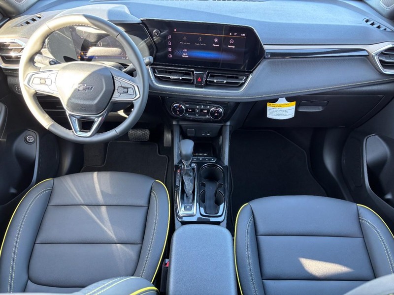 Chevrolet TrailBlazer Vehicle Image 07