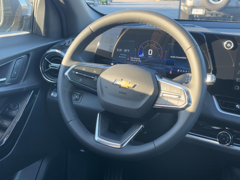 Chevrolet Equinox Vehicle Image 08