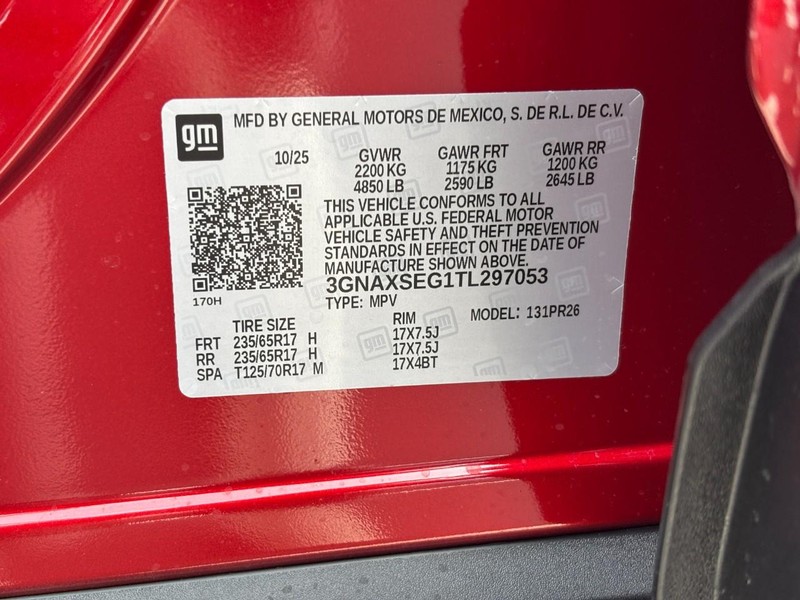 Chevrolet Equinox Vehicle Image 22