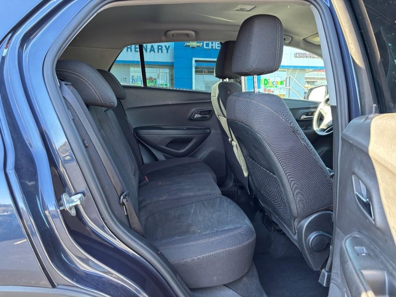 Chevrolet Trax Vehicle Image 10