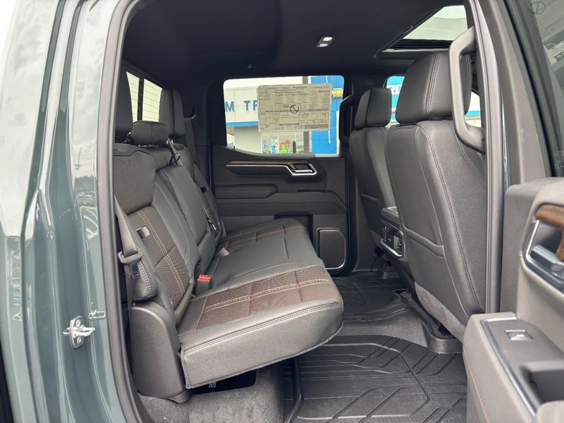 Chevrolet Silverado 1500 Vehicle Image 06