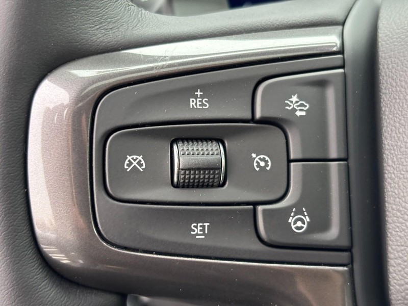 Chevrolet Silverado 1500 Vehicle Image 13