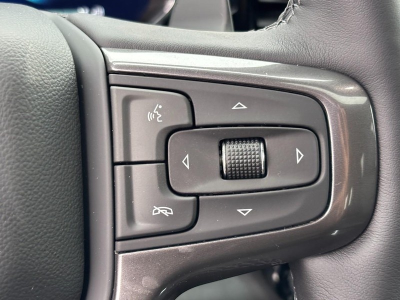 Chevrolet Silverado 1500 Vehicle Image 14