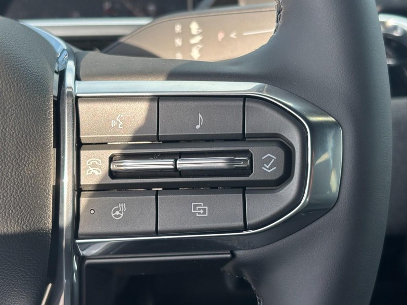 GMC Sierra EV Vehicle Image 13