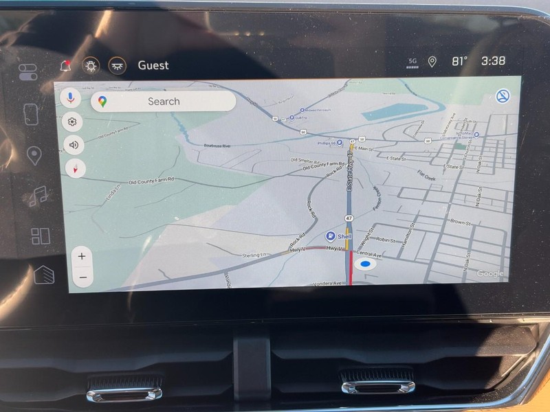 Chevrolet Equinox Vehicle Image 18