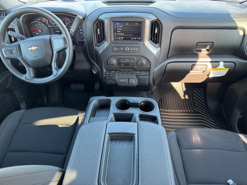 Chevrolet Silverado 2500HD Vehicle Image 07