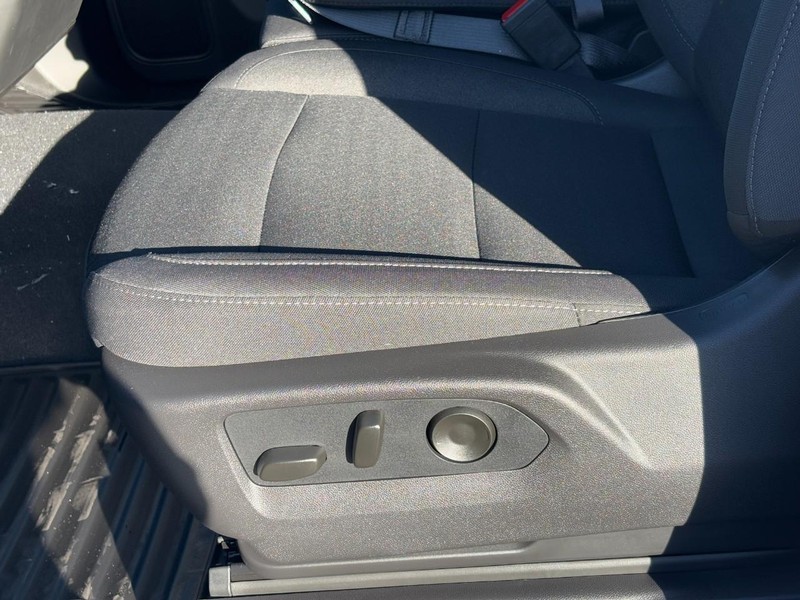 Chevrolet Silverado 1500 Vehicle Image 20