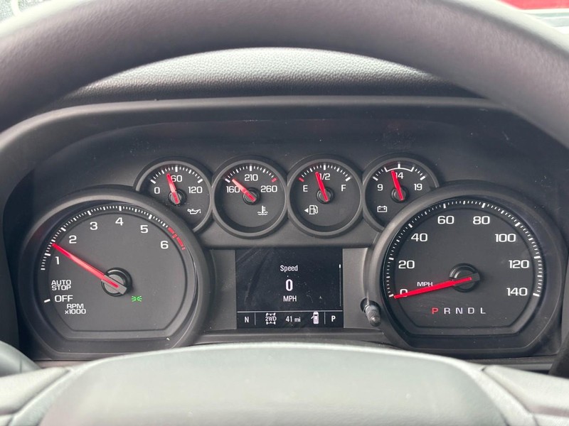 Chevrolet Silverado 1500 Vehicle Image 09