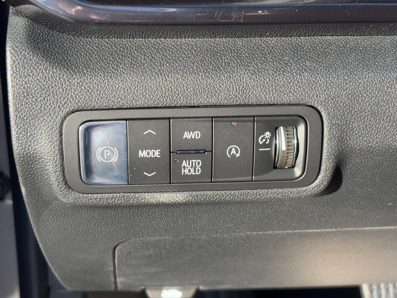 GMC Terrain Vehicle Image 11