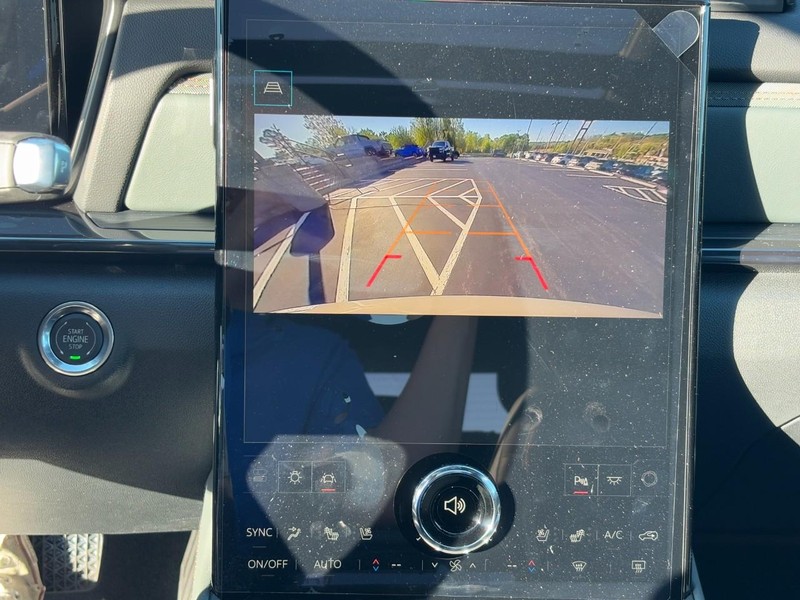 GMC Terrain Vehicle Image 16