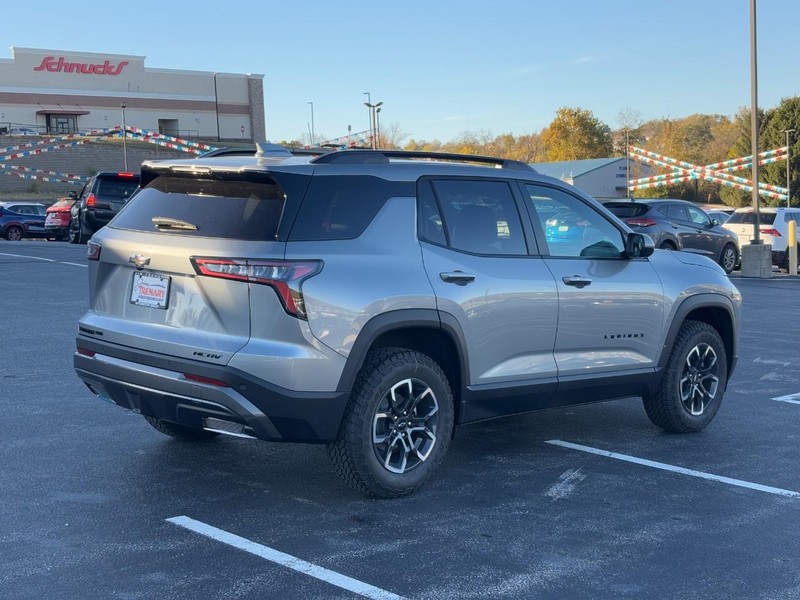Chevrolet Equinox Vehicle Image 04