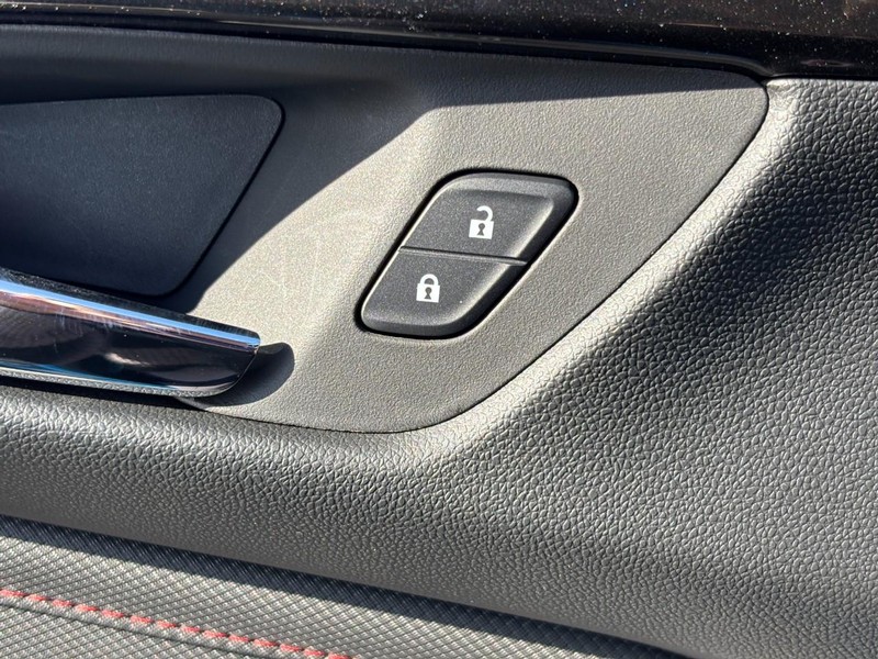 Chevrolet TrailBlazer Vehicle Image 20