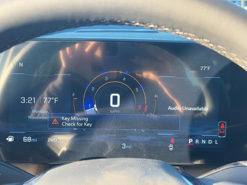 Chevrolet Equinox Vehicle Image 15