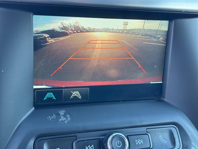 GMC Acadia Vehicle Image 21