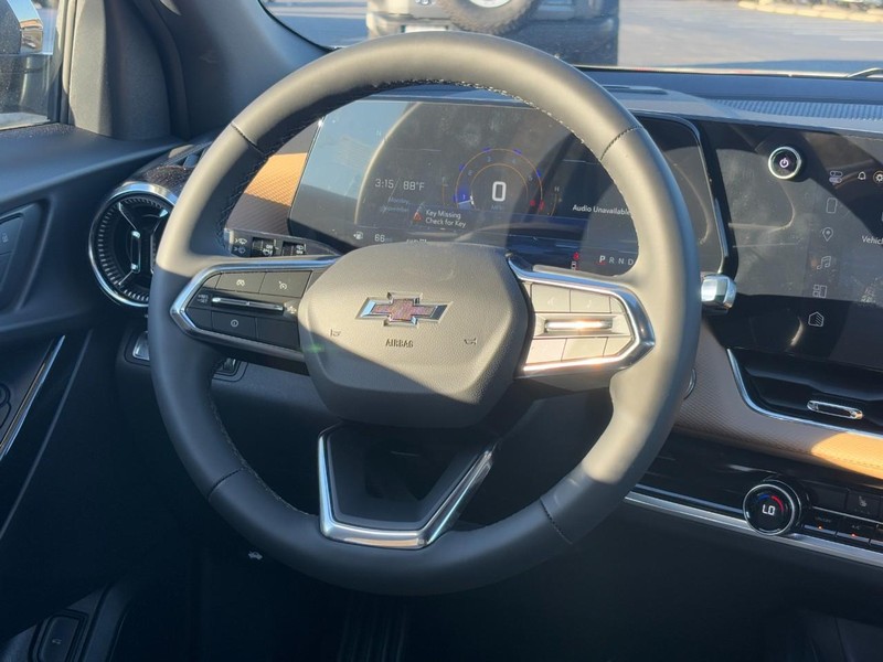 Chevrolet Equinox Vehicle Image 08