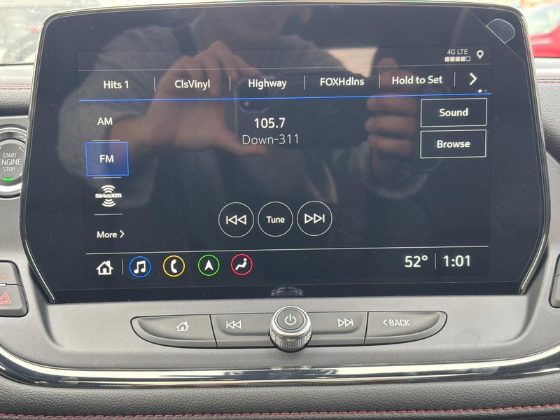 Chevrolet Blazer Vehicle Image 09