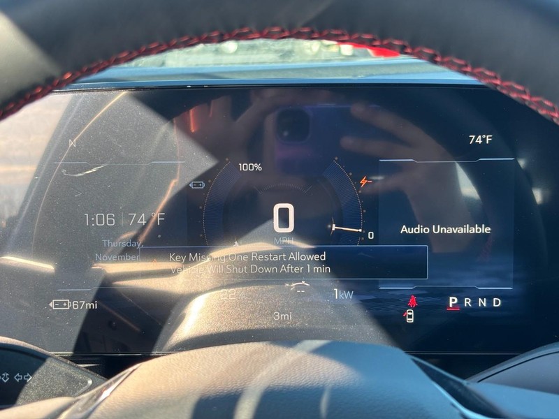 Chevrolet Equinox EV Vehicle Image 15