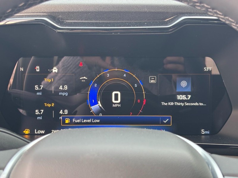 Chevrolet Colorado Vehicle Image 15