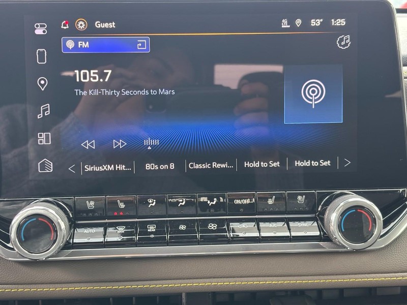 Chevrolet Colorado Vehicle Image 16