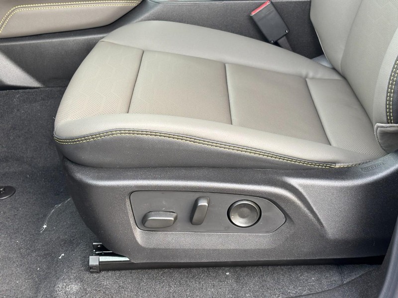 Chevrolet Colorado Vehicle Image 22