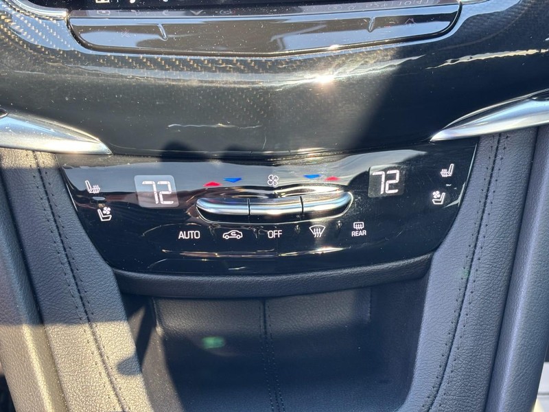 Cadillac XT6 Vehicle Image 24