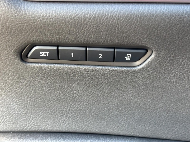 Cadillac XT6 Vehicle Image 26