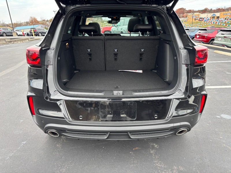 Chevrolet TrailBlazer Vehicle Image 04