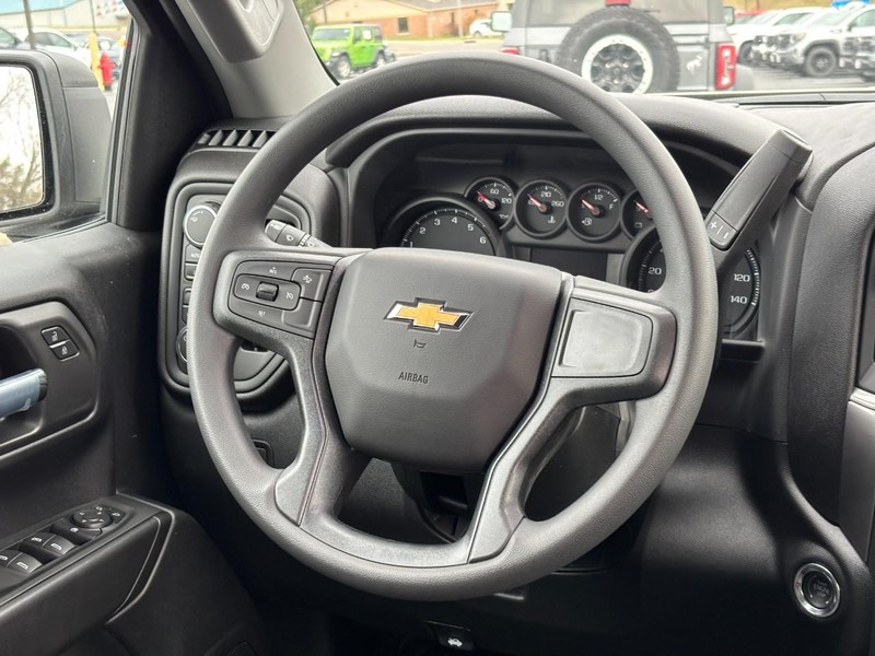 Chevrolet Silverado 1500 Vehicle Image 08