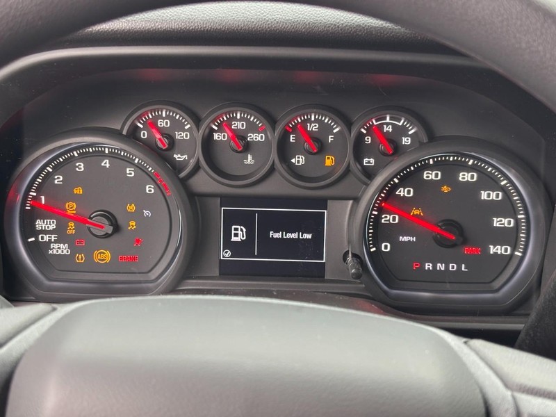 Chevrolet Silverado 1500 Vehicle Image 14