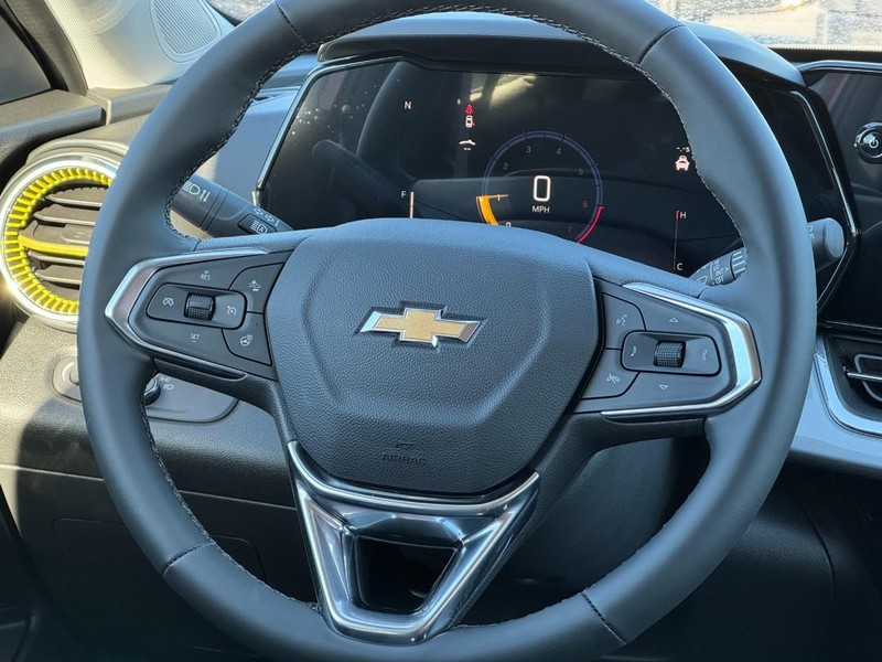 Chevrolet Trax Vehicle Image 08