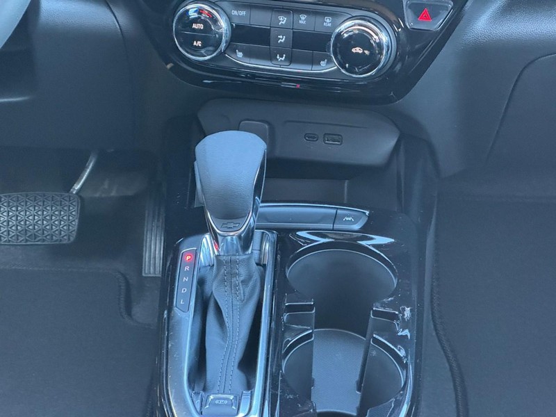 Chevrolet Trax Vehicle Image 10