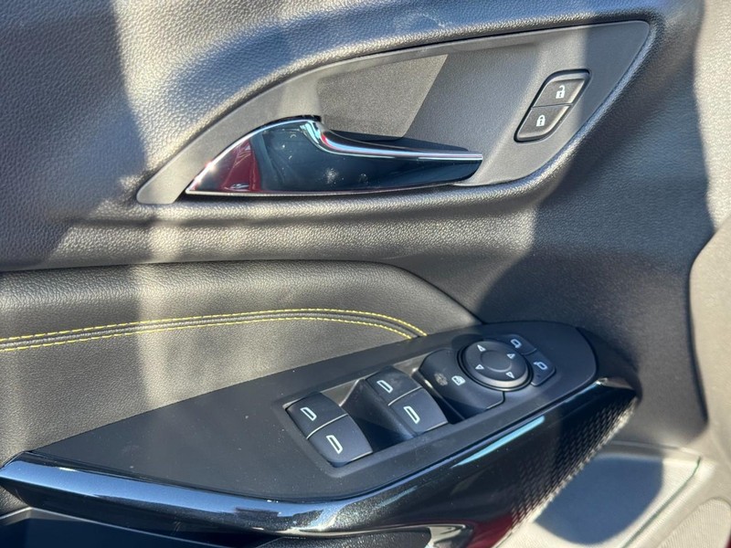 Chevrolet Trax Vehicle Image 11