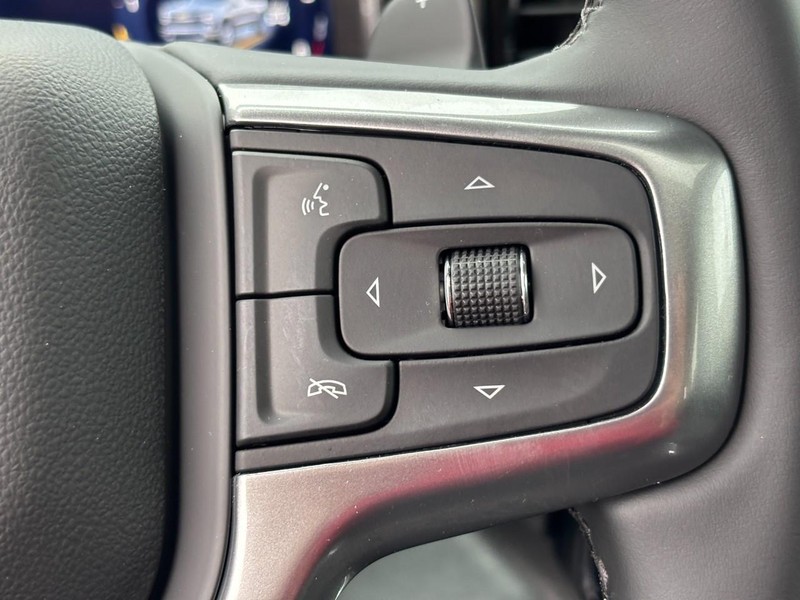 Chevrolet Silverado 1500 Vehicle Image 14