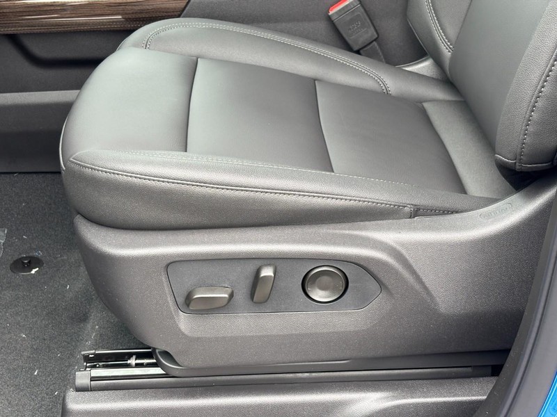 Chevrolet Silverado 1500 Vehicle Image 22